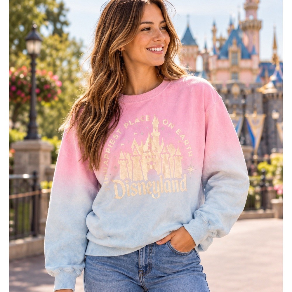 Disneyland Women's Medium Pastel Ombre Crewneck Sweatshirt Castle Disney